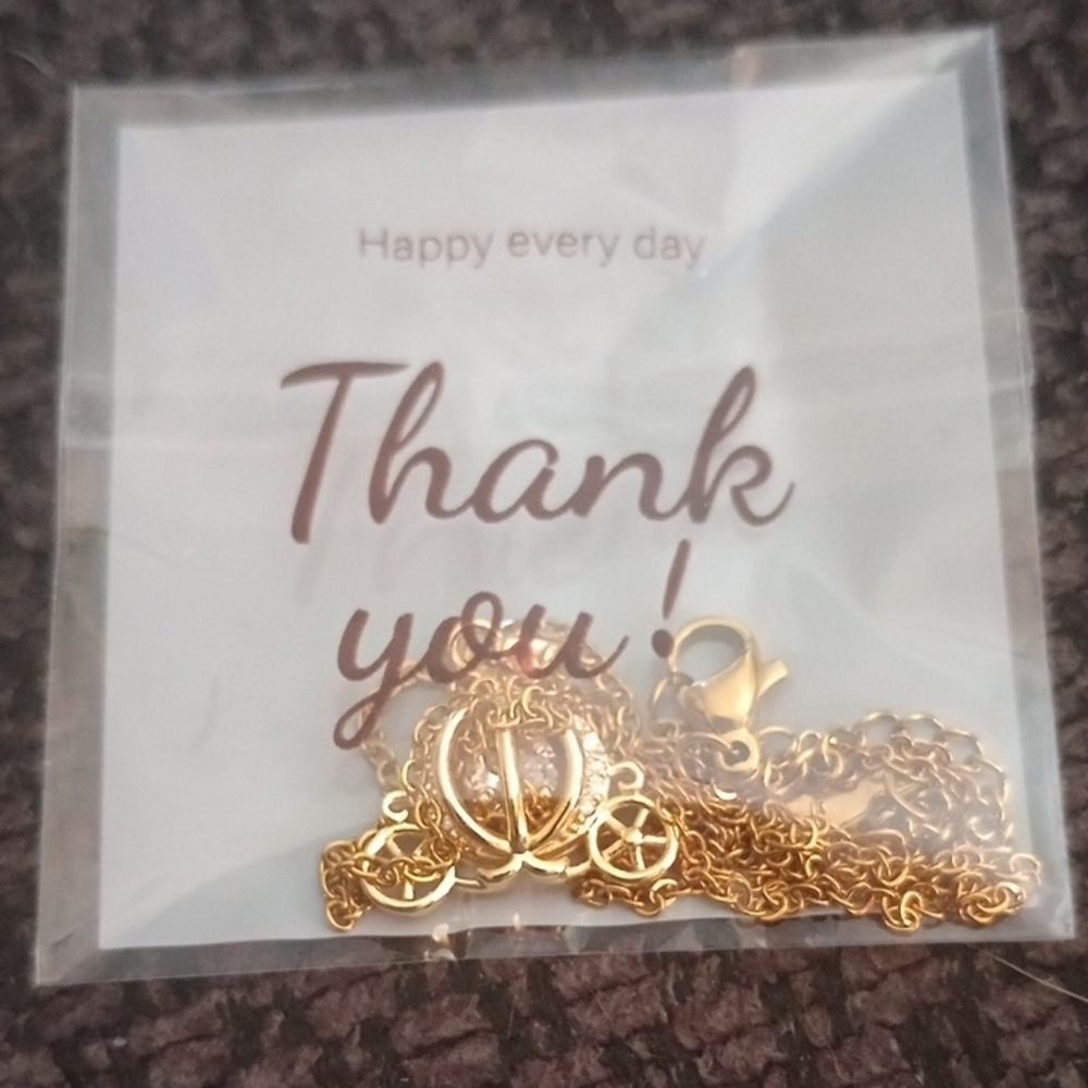 ♥️Individually $8 Cinderella Carriage Inspired Necklace 💛 - Picture 4 of 4